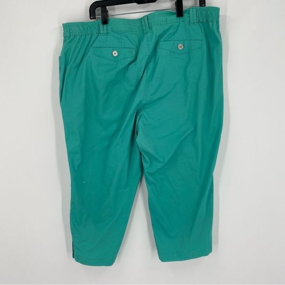 JM Collection Women’s Green Capri Pants size 16W - Picture 3 of 3